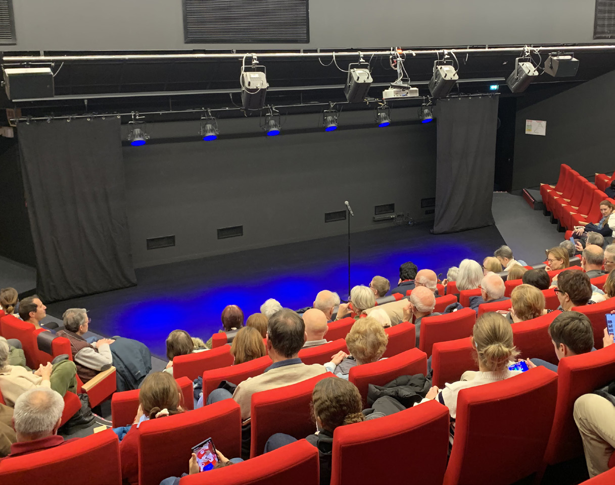 LE MAIL COMEDY CLUB