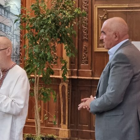 Ukraine regards contemporains : une exposition pour comprendre ressentir et transmettre