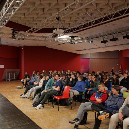 Un premier rendez-vous fort avec Adama Camara pour sensibiliser les jeunes
